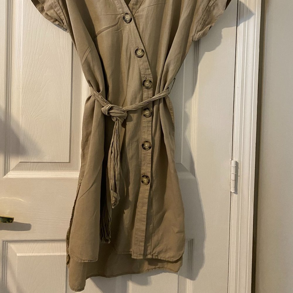 Zara Basic Button Up Dress - Picture 2 of 5